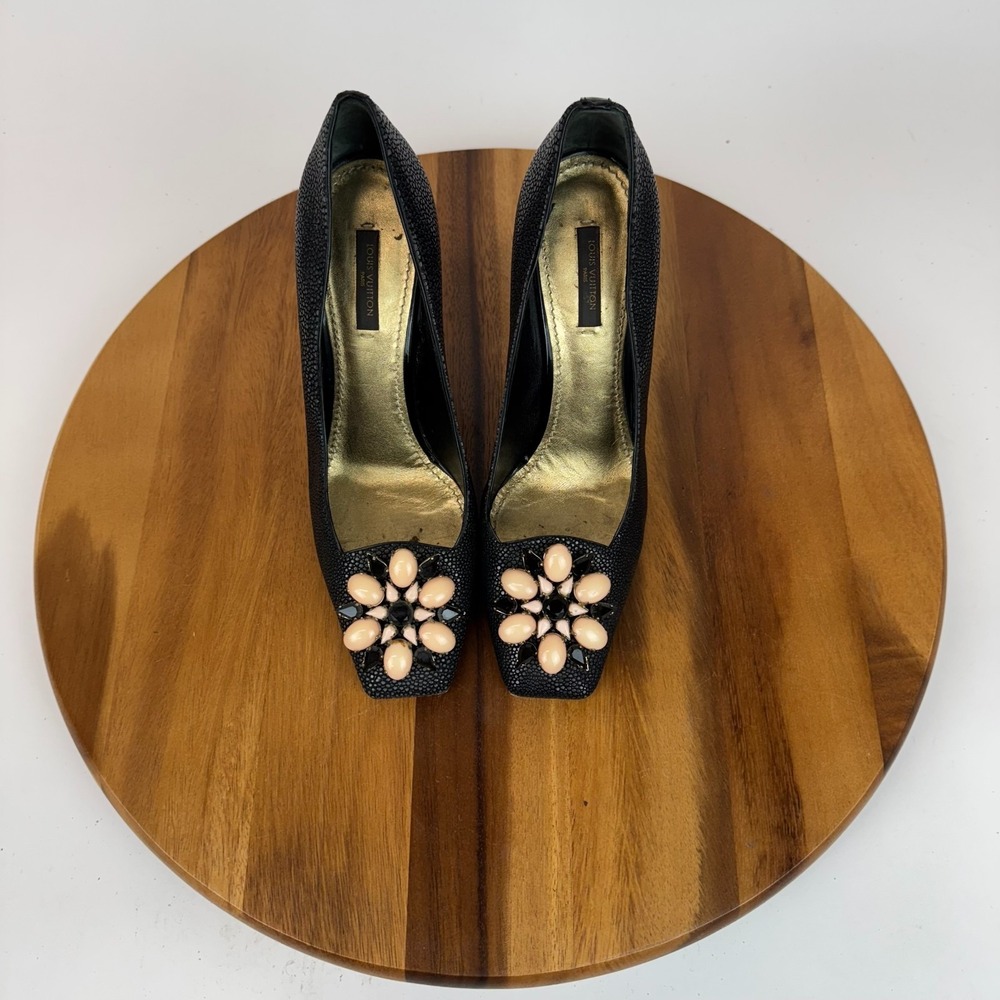 Womens Louis Vuitton Vintage Deco Black Leather Pumps Heels Shoes Size 39 US 9 - Picture 4 of 10